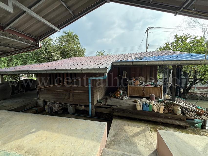 ที่ดิน พร้อมสิ่งปลูกสร้าง 9-3-60 ไร่ สามพราน นครปฐม 7