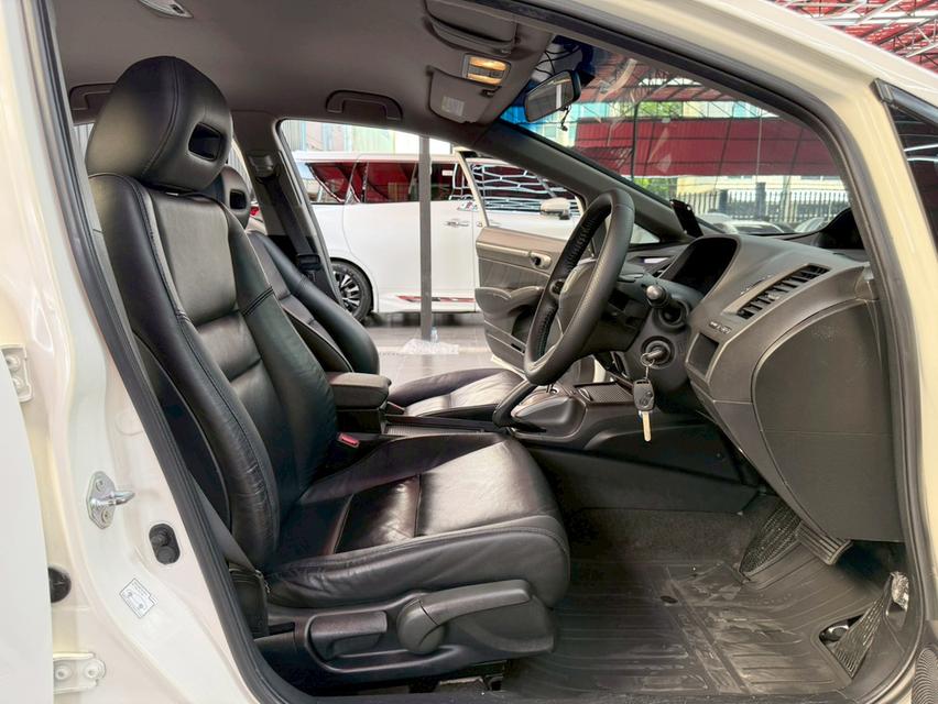 HONDA CIVIC FD 1.8 E i-VTEC ปี2010 ออพชั่นแน่นเต็มคัน  พร้อมใช้งา 10