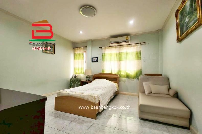 บ้านเดี่ยว เนื้อที่ 58.8 ตร.ว. หมู่บ้าน ซิลค์ วิลเลจ (สายไหม 54) ใกล้ปตท.สายไหม 56 ถนนสายไหม แขวงสายไหม เขตสายไหม 9