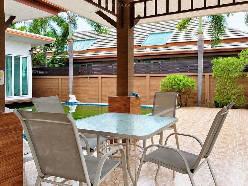 For Sale / Rent — Pool Villa at Dusit Pattaya Park 3, Huay YaiSingle-storey pool villa in Dusit Pattaya Park 3, Huay Yai. Suitable for living 4