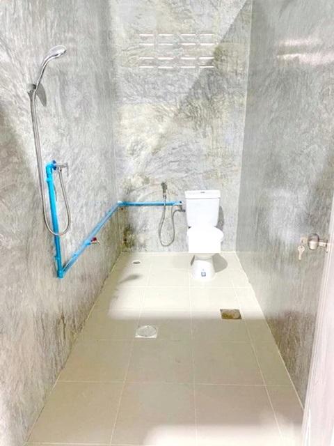 ทำโรงงาน ตรมละ 70-75บาทถูกที่สุดในโลก ให้เช่าโกดัง เกือบไร่ 802ตร.ม รร.วัดบางกระดี่ 1 กม. ย่านพระราม 2 ตลาดบางกระดี่ 1.5 8