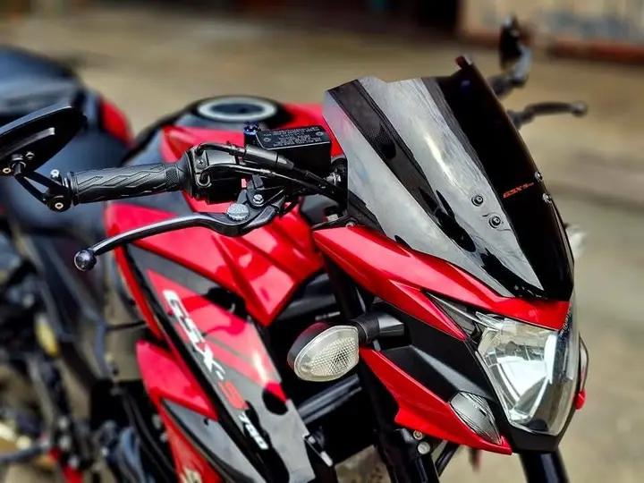 รีบขาย  Suzuki GSX S750 4