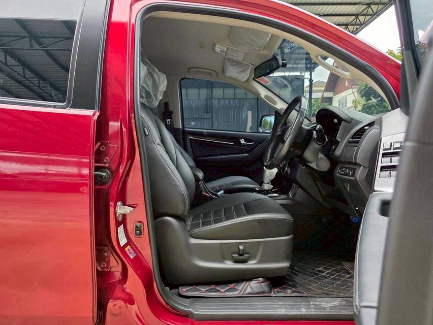Isuzu MU-X 3.0The Onyx ปี20 11