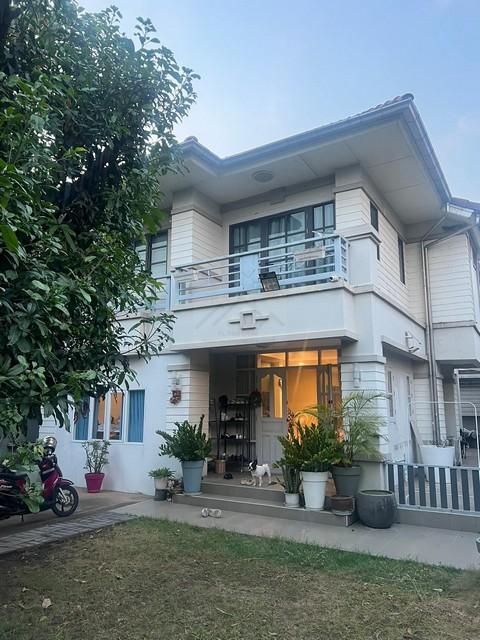 ขายบ้านเดี่ยว 2 ชั้น ที่ดิน 91.3 ตรว. หมู่บ้าน วิลล่ารามอินทรา ซอยสยามธรณี ซอยคู้บอน 27 ใกล้แฟชั่นไอส์แลนด์ 1