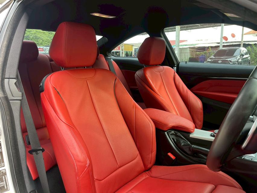รถเข้าใหม่! BMW 420i Coupe M-Sport ปี 2015 สีขาว 13