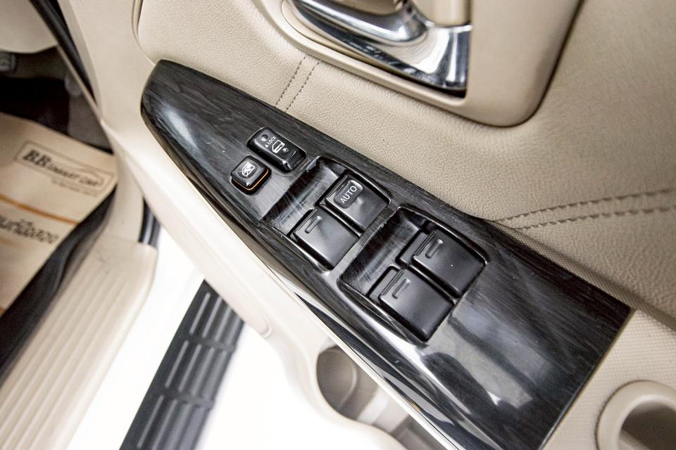 รหัสรถ 1D739 FORTUNER 2.7 V 2WD. 2013 8
