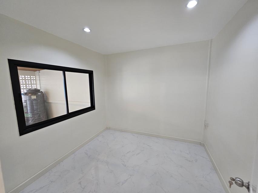 📣 ประกาศ ขายทาวน์โฮมหมู่บ้านเรือนสุข 2 ราคาพิเศษเพียง  1,049,000 9