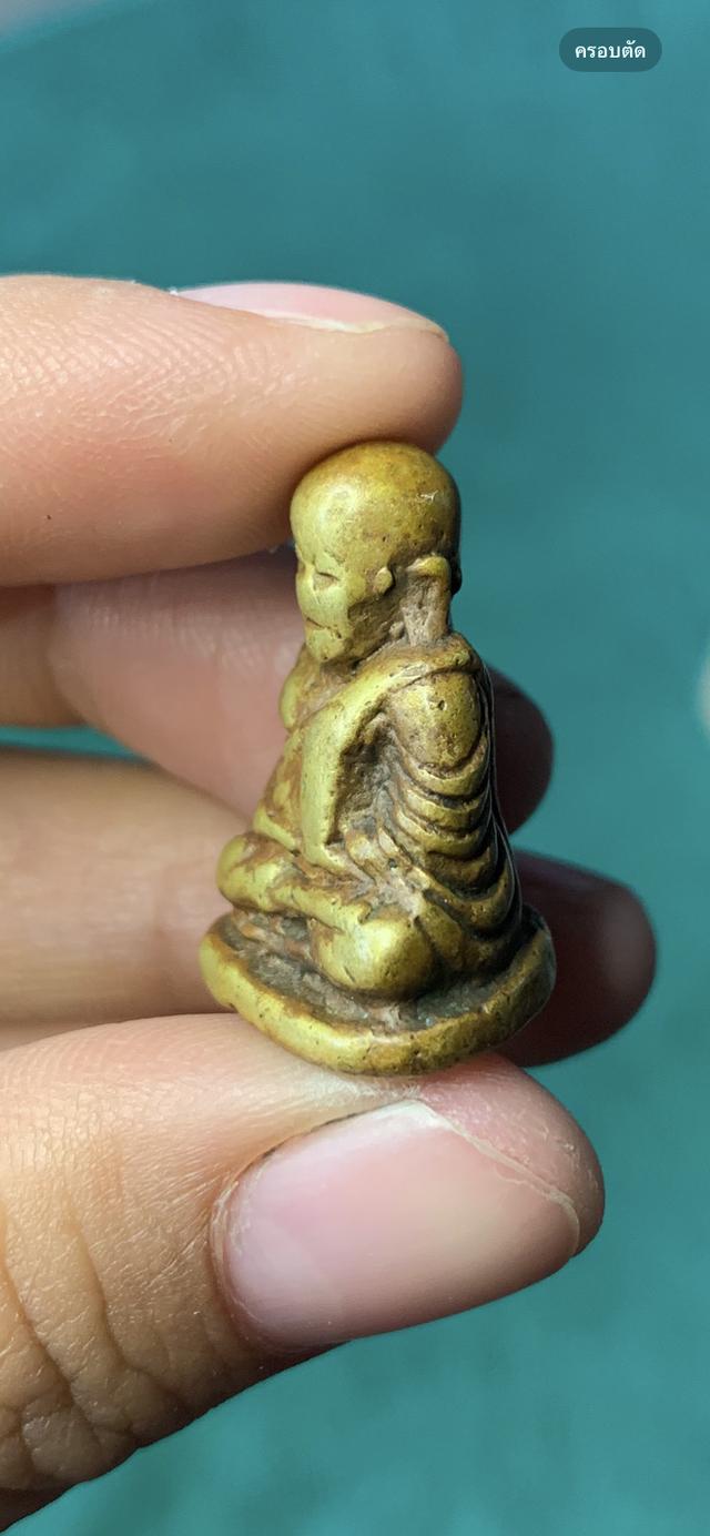 รูปหล่อหลวงพ่อเงินไม่รู้พิมพ์ 4