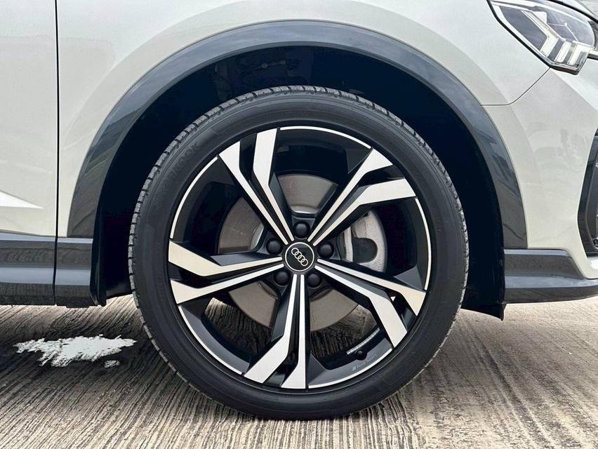 Audi Q3 Sportback 40 TFSI Quattro S-Line Black Edition (MY2022) 2022 จด 2023 11
