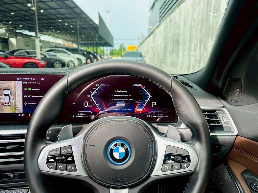2023 BMW 330e M Sport Plug-in Hybrid G20 LCI รถใหม่ BSI เหลือๆ 15
