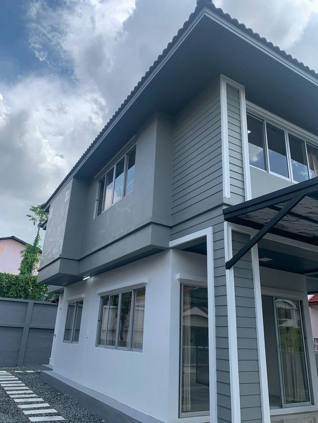ขาย : บ้านเดี่ยว 2 ชั้น , เนื้อที่ 61.8 ตรว. เลขที่ 83/98 หมู่บ้านสัมมากร 2 ถนนสามวา 20  13