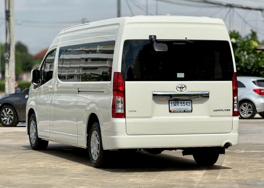 TOYOTA COMMUTER 2.8 2019  5