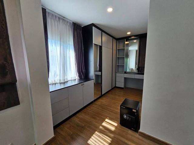 ขายบ้านเดี่ยวหลังมุม 2 ชั้น  61 ตร.ว. โครงการ Centro บางนา  วงแหวน ทำเลสะดวก ใกล้เมกะบางนา  วงแหวนกาญจนา 7