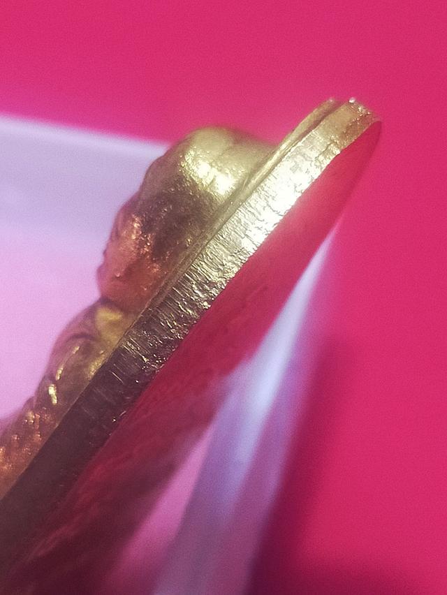 หลวงปู่ทวด ตัวหนังสือใหญ่ เสาอากาศ ปี 05 10