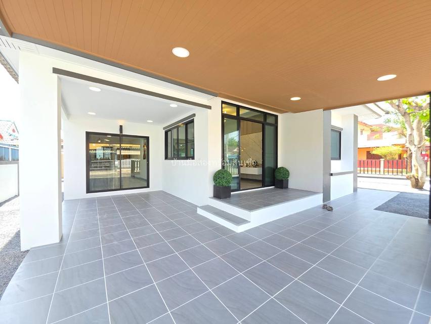 หมู่บ้านซื่อตรง ถนนสุวินทวงศ์ 29 3