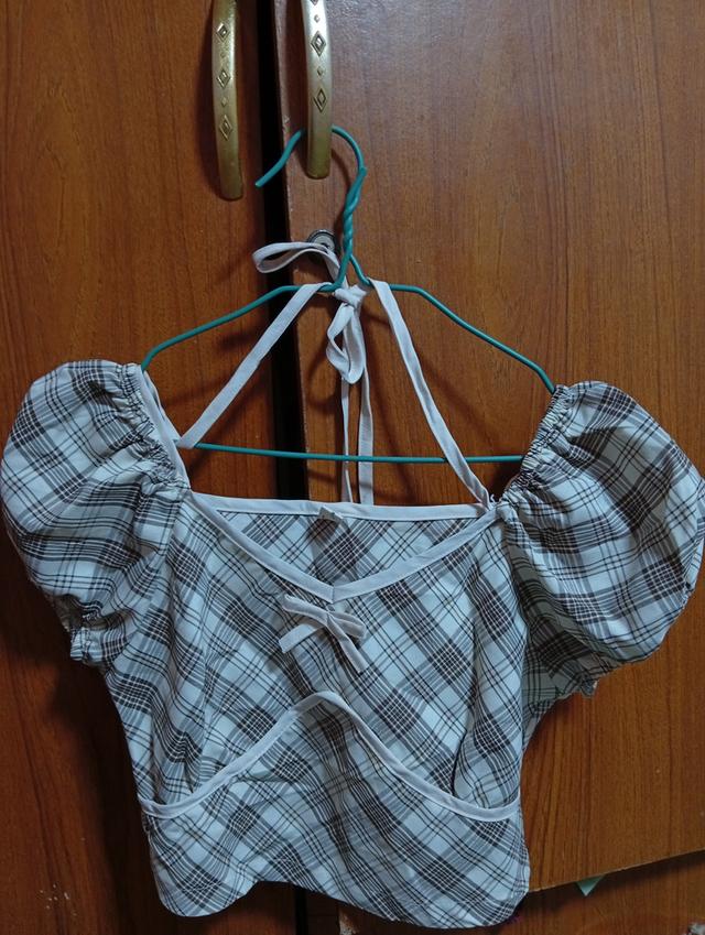 เสื้อผ้าแฟชั่นมือสอง