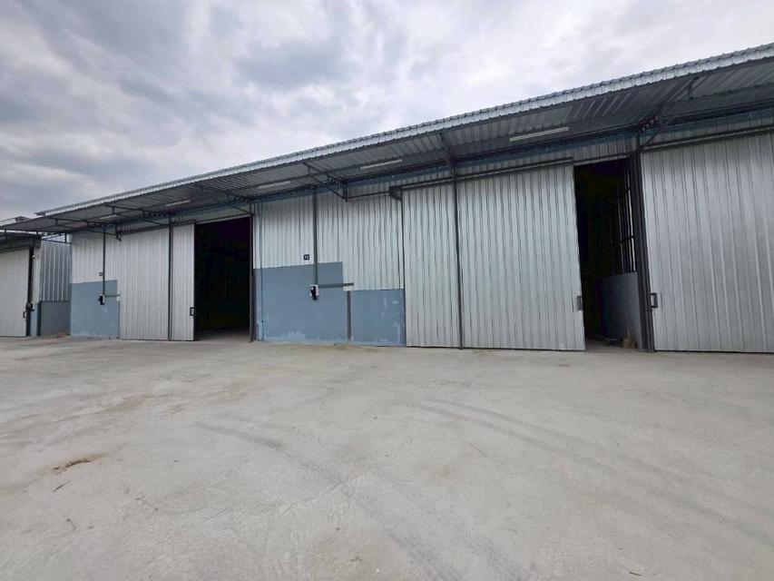 ให้เช่า โกดัง โรงงาน คลังสินค้า โครงการดีเจริญ 3 แถวเลียบคลองบางน้ำจืด ขนาดเริ่มต้น 112 ตร.ม. ถึง 1,500 ตร.ม. ถนนพระราม2 กม.25