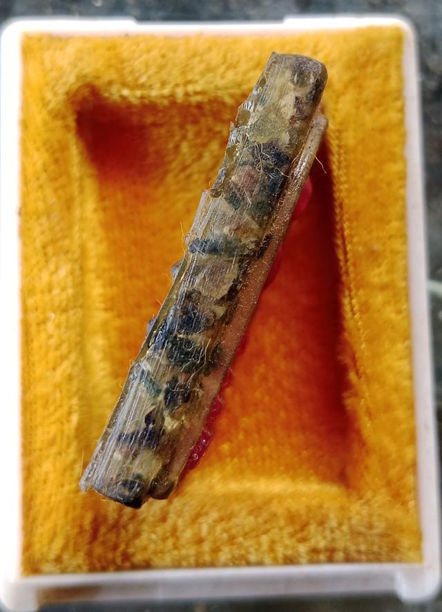 สมเด็จพลอยจันทบุรี หลวงปู่เริ่ม วัดจุกกะเฌอ รูปที่ 3