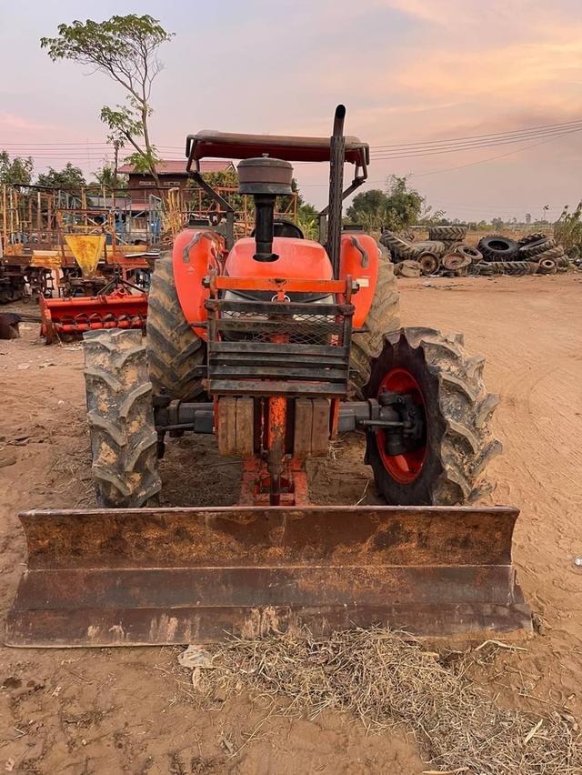 รถไถคูโบต้า KUBOTA  M9540 2