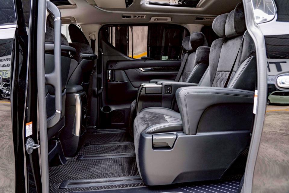 รหัสรถ NP6539 รุ่นรถ : TOYOTA VELLFIRE 2.5ZG EDITION 17