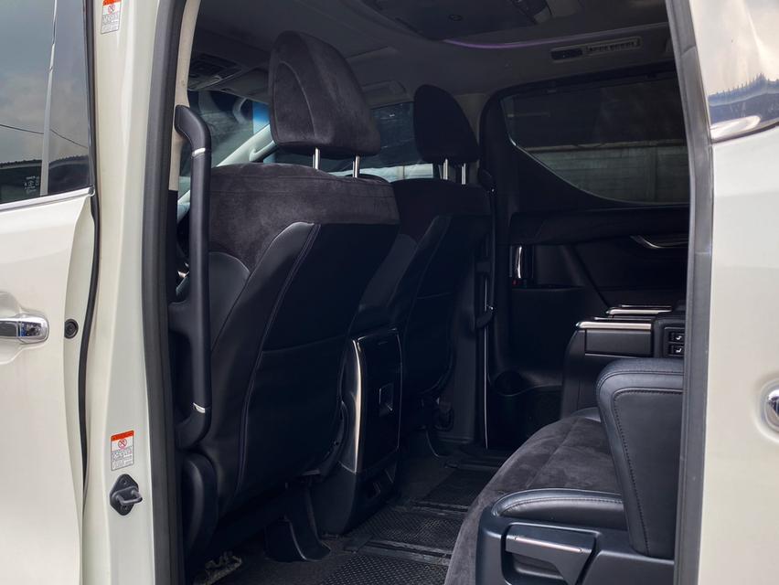 Toyota Alphard 2.5 SC Package ปี 2015 เลขไมล์ 85,xxx km 9