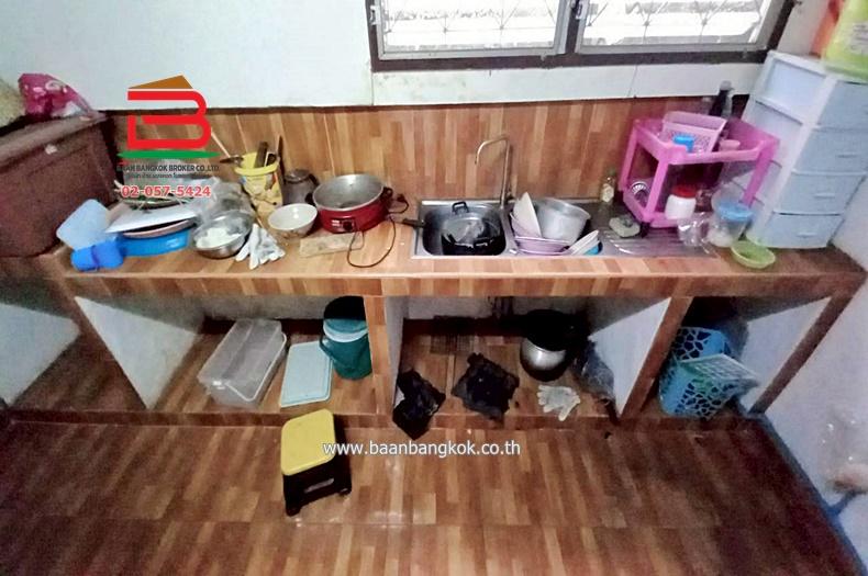 ทาวน์เฮาส์ หมู่บ้านฉัตรณรงค์ วิลล่า 5 เนื้อที่ 16 ตร.ว (สามแยกไฟแดง ถนนเส้นปท. 3004) ตำบลบึงคำพร้อย อำเภอลำลูกกา ปทุมธานี 7