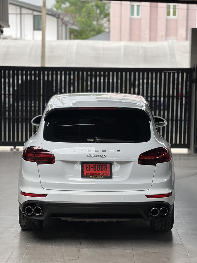 Porsche Cayenne 3.0 S E-Hybird 11