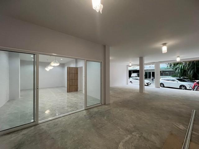 ให้เช่า อาคาร 4 ชั้น พท.ใช้สอยร่วม 900 ตรม. ใกล้รถไฟฟ้า เหมาะทำ HomeOffice อ่อนนุช 70/1 2