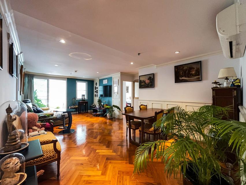 Serene Place Sukhumvit 24 1