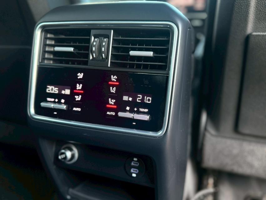 Cayenne Coupé Lightweight Package 15