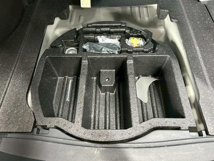 ขายรถ Toyota Yaris Ativ 1.2 High ปี 2019 สีดำ เกียร์ออโต้ 19