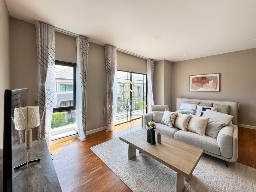 Luxury House For Rent Grand Bangkok Boulevard Krungthepkreetha 11
