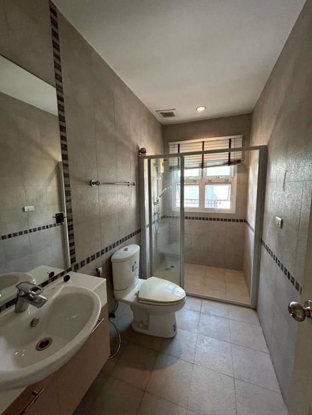 Sale / Rent Grand Bangkok boulevard Kasert- Nawamin 129 square wah. With a bid swimming pool. 5 bedrooms 7 bathrooms Fully furnished Sale 30 Million 10