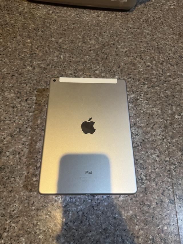 ขายiPadAir2สีหายากSilver64กิ๊กWifi Celluerใส่ซิมได้ไร้รอยตกใช้งานดีทุกๆฟังชั่นถูกๆ 2