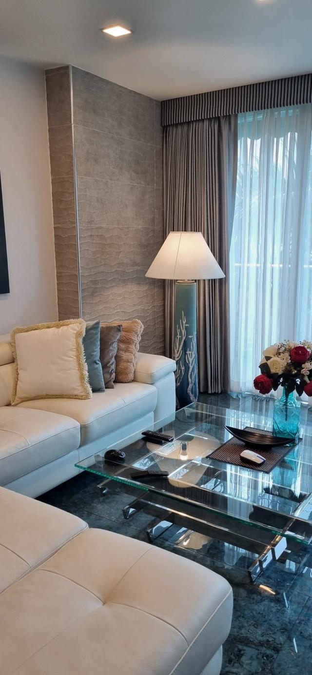 Laguna Heights Condominium 1