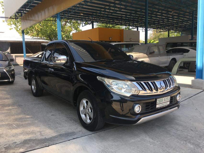 Triton megacab 2wd GLX 5m/t 2016 กระบะใช้งาน ราคาสุดคุ้ม สภาพ 5 ดาว รูปย่อยที่ 3