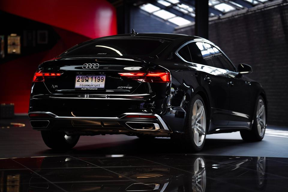 Audi A5 40 TFSI S-line 2024 รถมือเดียว ไมล์น้อย 6,xxx KM. ลำดับที่ 1 Warranty รับประกันตัวรถ 5 ปี รูปย่อยที่ 4