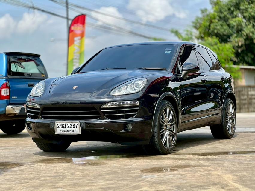 ปี 2010 PORSCHE CAYENNE , 3.0 HYBRIDโฉม CAYENNE สีดำ เกียร์ออโต้ เบนซิน+ไฮบริด