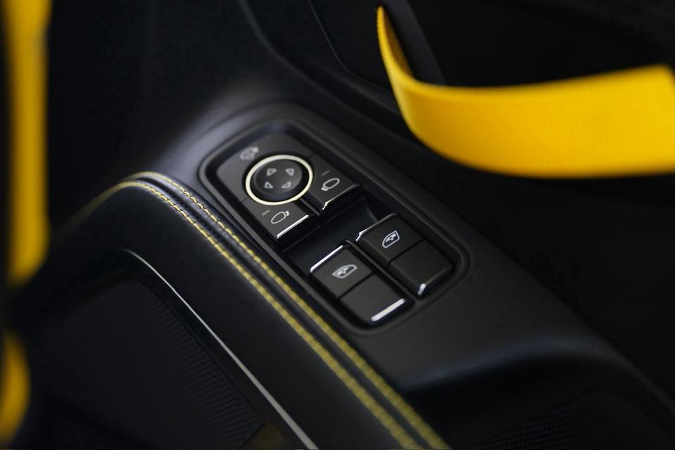 Porsche 718 Cayman T (Light Weight) 2022 สภาพของรถเหมือนป้ายแดงกลิ่นความเป็นรถใหม่ยังอยู่ ออกศูนย์ AAS รูปที่ 11