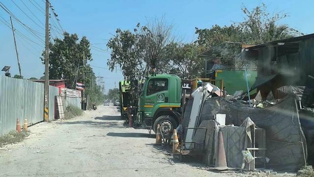 ที่ดินเปล่าใกล้ถนนเพชรเกษม เนื้อที่ 72 ตารางวา ซอยพุทธมณฑลสาย 3 ซ.7 ถนนพุทธมณฑลสาย 3 แขวงหลักสอง เขตภาษีเจริญ กรุงเทพฯ