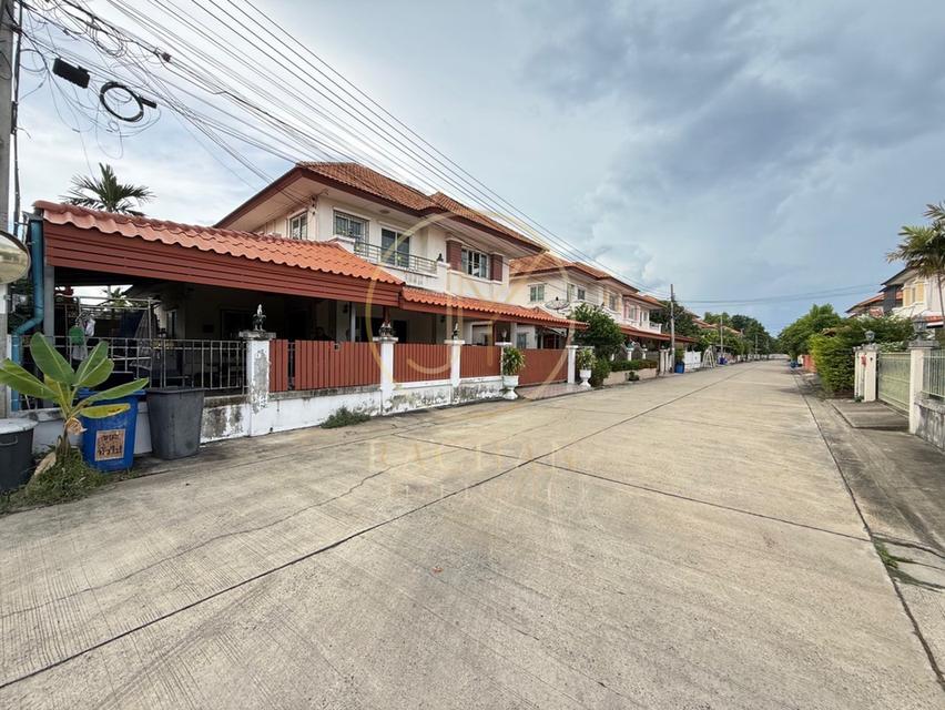 บ้านเดี่ยวหลังใหญ่ ทำเลดี ราคาต่ำกว่าตลาด เพียง 4.5 ล้านบาท พร้อมเข้าอยู่ หรือซื้อไว้รีโนเวททำกำไรก็คุ้ม     หมู่บ้านเนเจอร์ โฮม วงแหวน–พระราม 5 3