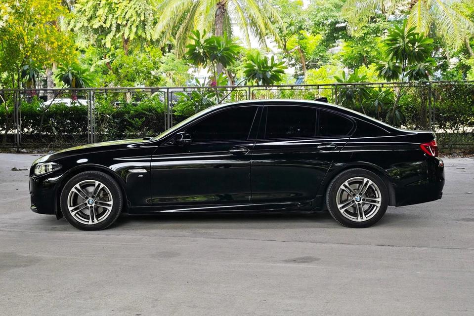 ð 2017 BMW 520d M Sport AT āļāļĩāđāļāļĨ āļĢāļđāļāļāļĩāđ 8