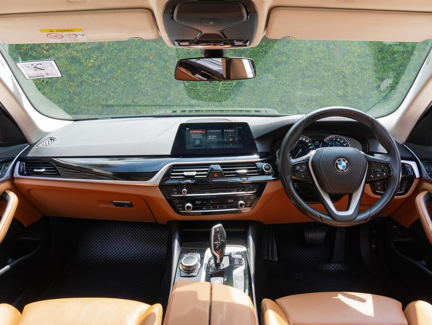 BMW 530e 2.0 G30 Elite Sedan	2019 รูปที่ 14