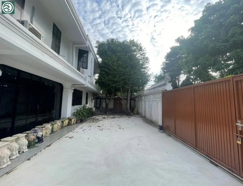 บ้านเดี่ยว 119 ตร.วา ใกล้รถไฟฟ้า 290 เมตร สุขุมวิท ปากน้ำ สมุทรปราการ ราคา 12.8 ล้าน เจ้าของขายเอง 083-898-3444 6