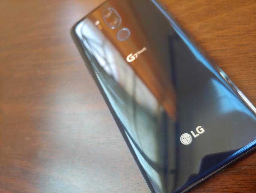 LG G7 thinQ  2