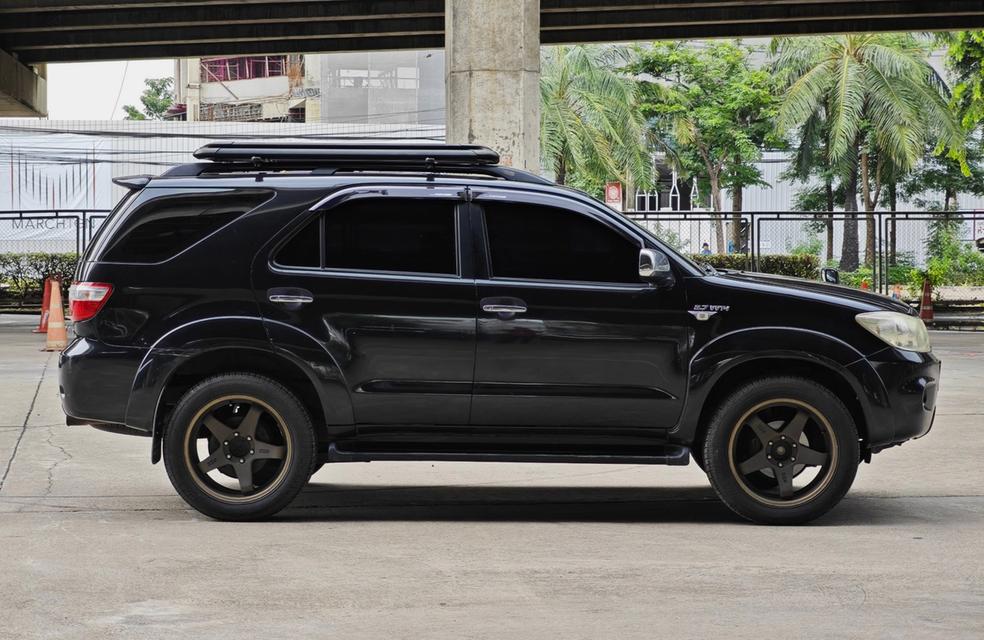 Toyota Fortuner 2.7 V Auto ปี 2009 3