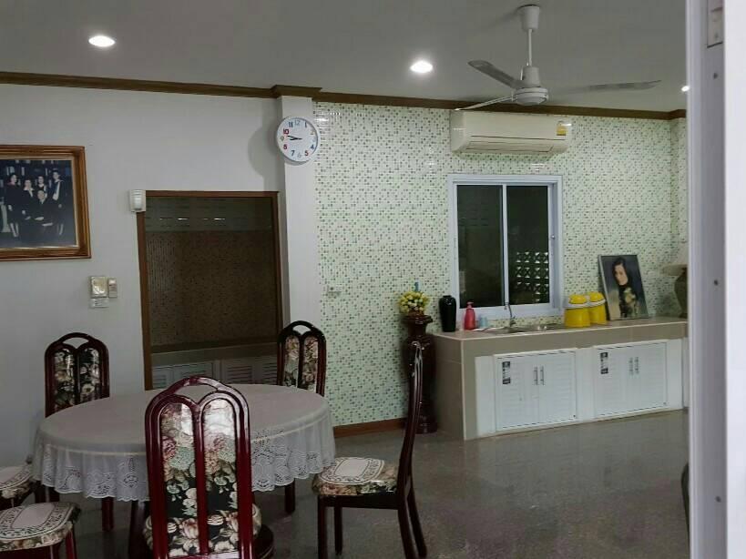 ให้เช่าบ้านเดี่ยว 2 ชั้น สภาพดี ในซอยส่วนตัว ใจกลางเมืองหนองคาย  6