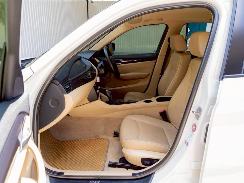 BMW X1 sDrive18i ปี 2012 ♨️ #ประกันเครื่องเกียร์3ปี30000km.♨️ รูปที่ 14