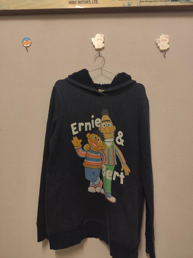 เสื้อสเวตเตอร์  Uniqlo Sesame Street Ernie & Bert Pullover Hoodi