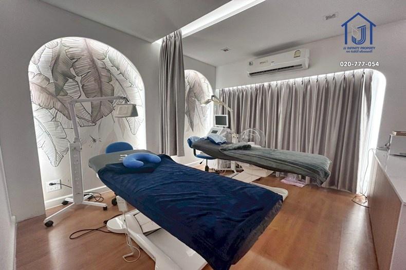 ขายโฮมออฟฟิศ 2 ชั้น 96 ตารางวา  ซอยพัฒนาการ 31/1 ใกล้ทางด่วนศรีรัช ,Airport Rail Link 9